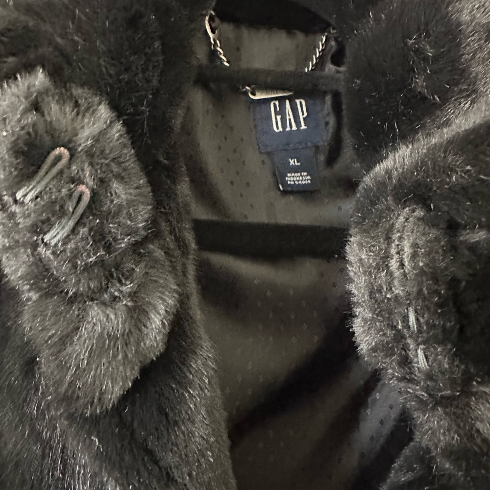 GAP Black Faux Teddy Jacket for Women - Picture 7 of 8